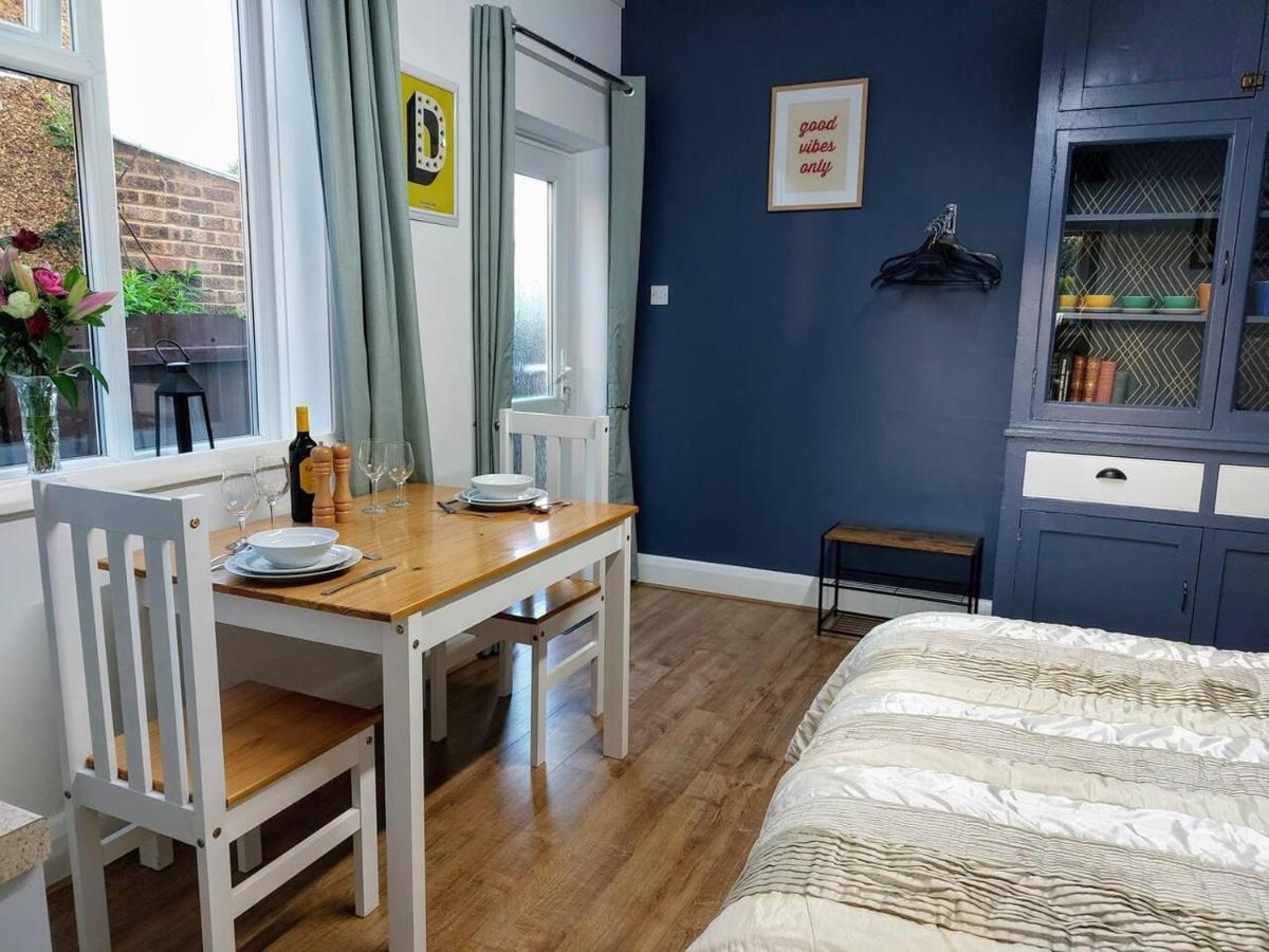 Inviting 1-Bed Apartment In Herne Bay Eksteriør bilde