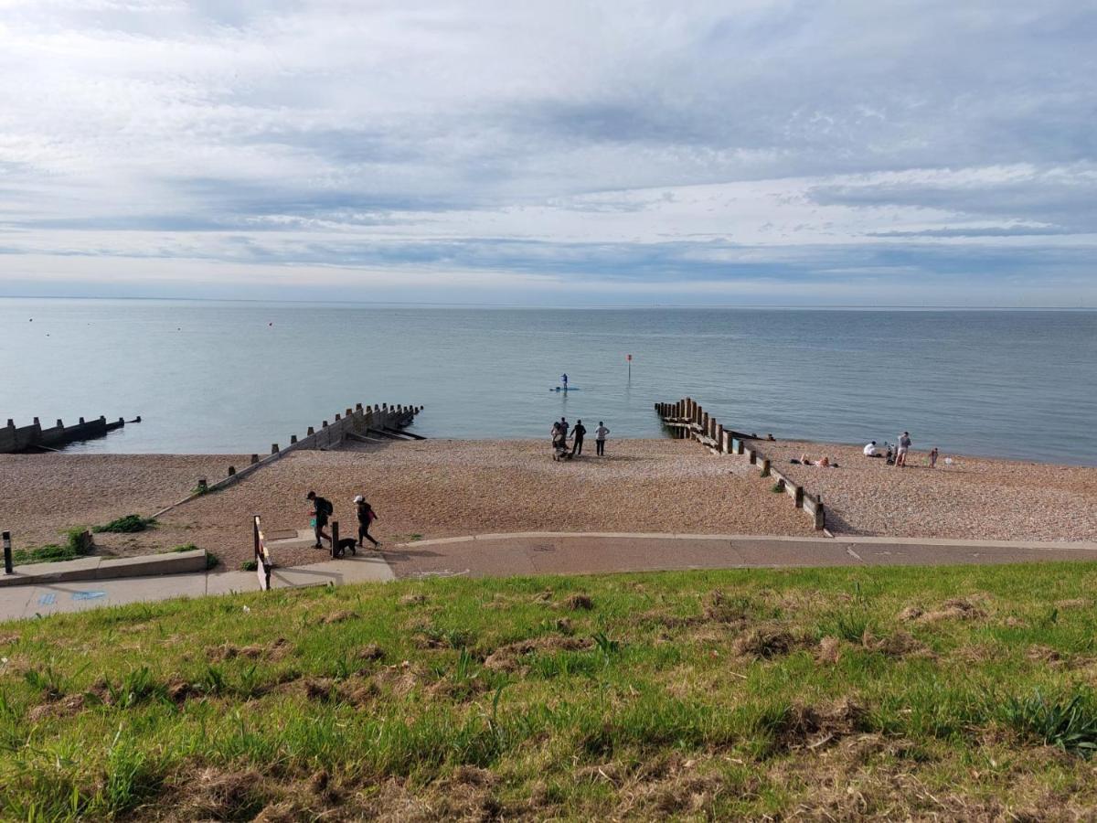 Inviting 1-Bed Apartment In Herne Bay Eksteriør bilde