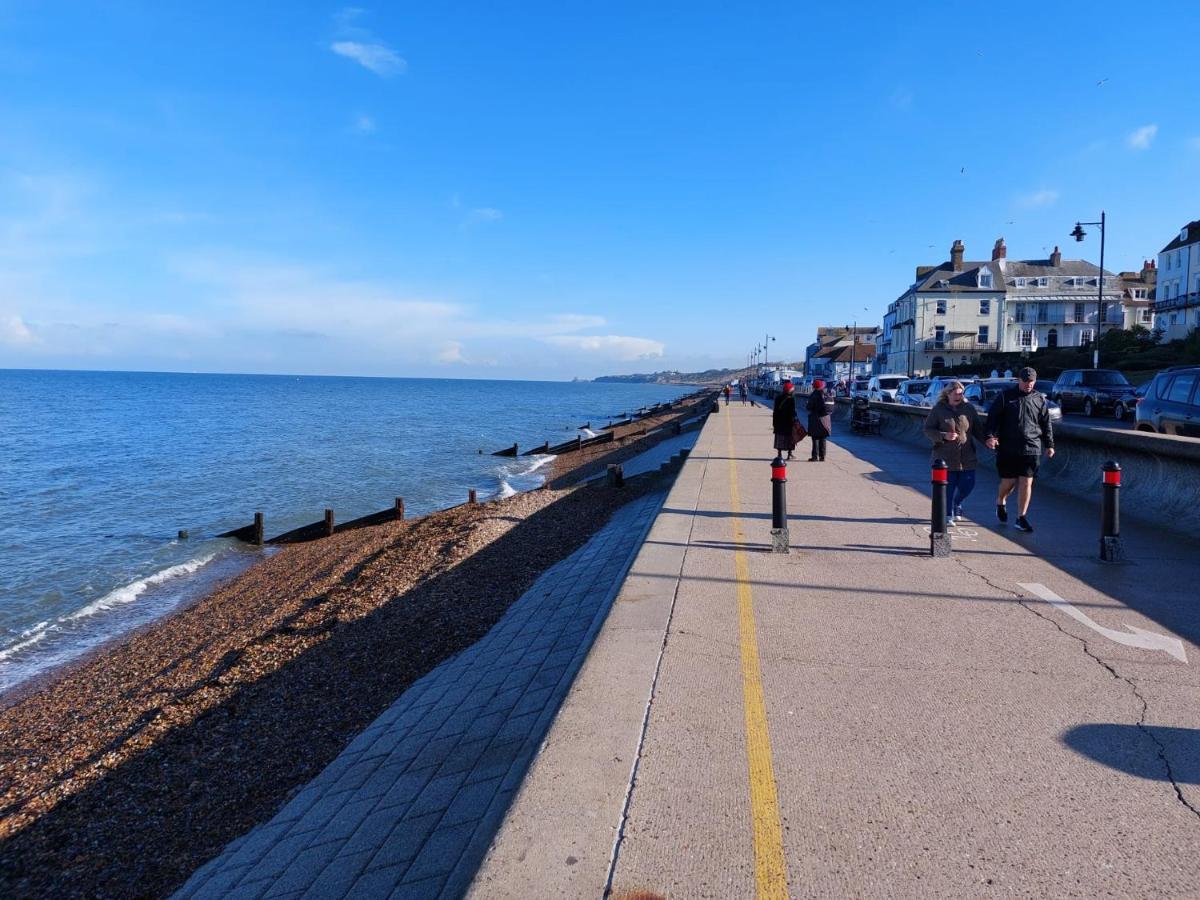 Inviting 1-Bed Apartment In Herne Bay Eksteriør bilde